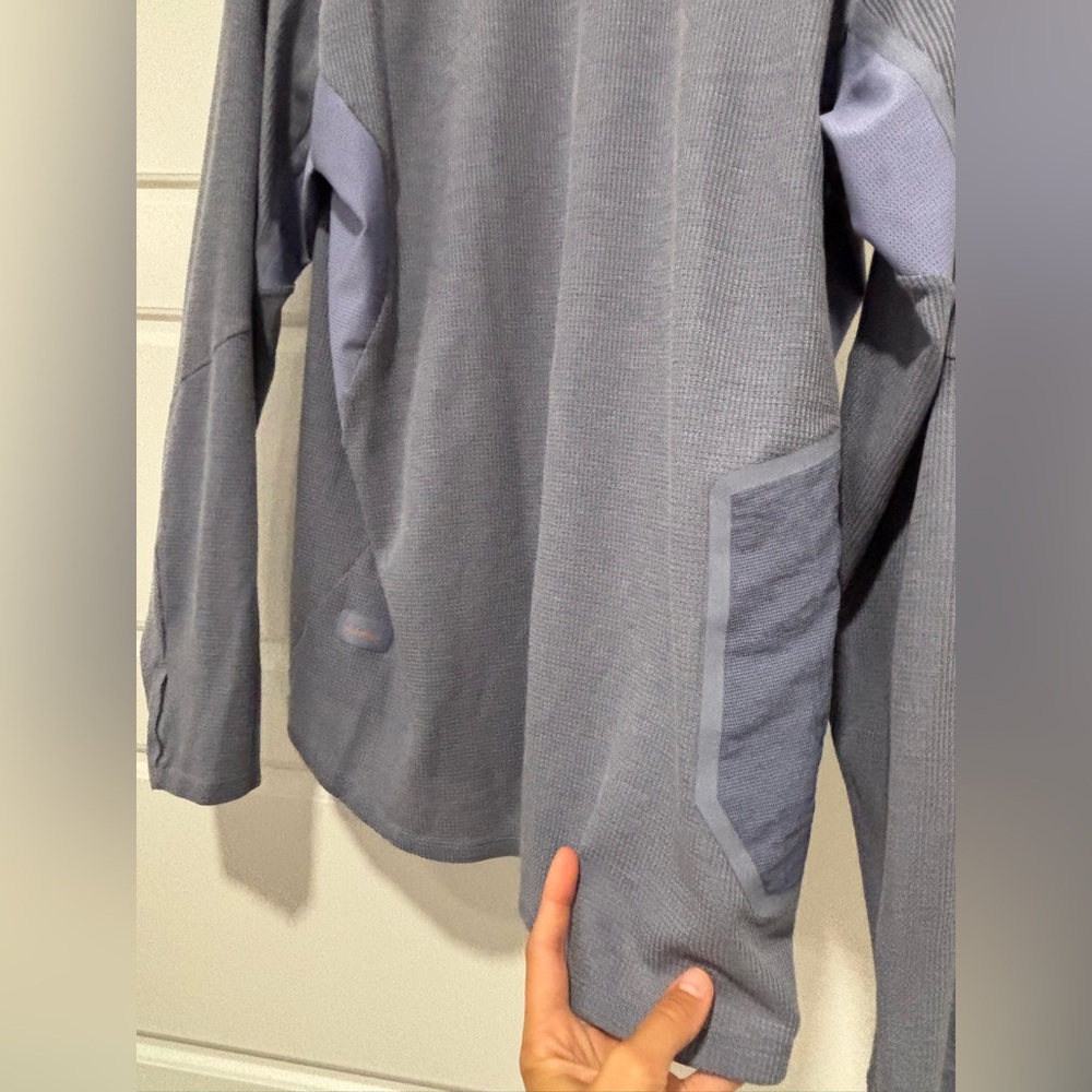 lululemon athletica Long Sleeve Shirt - Gray